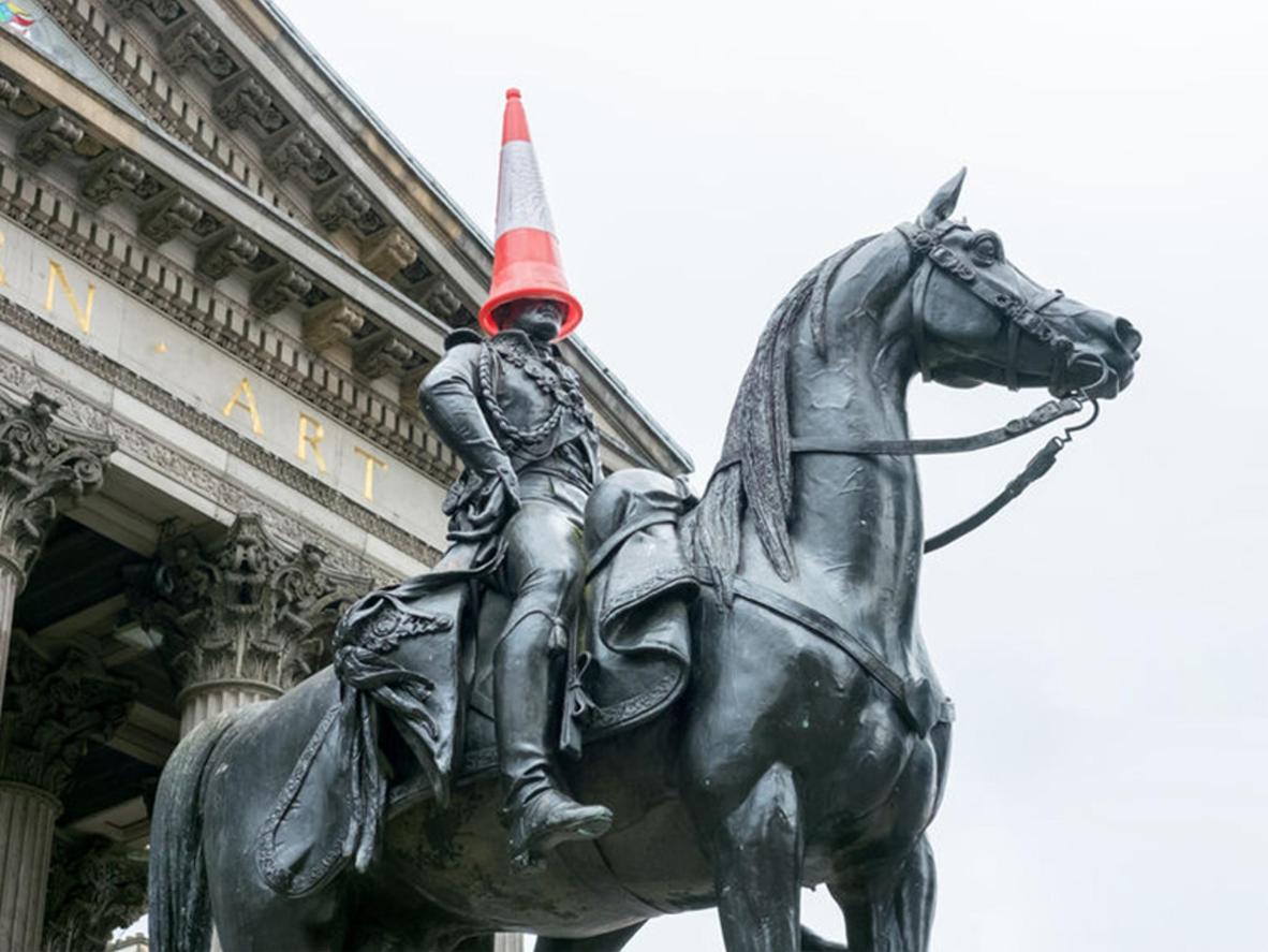 Wander around and discover the city’s sense of humour