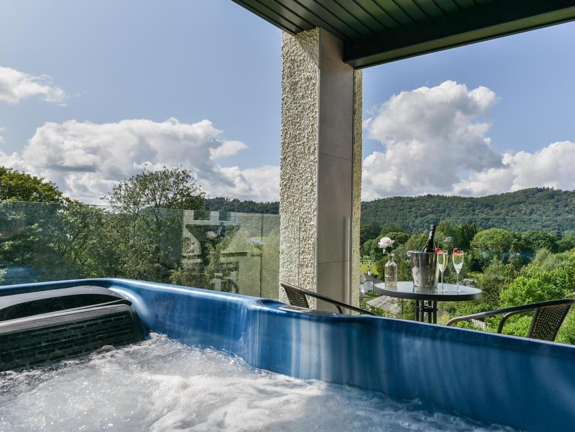 Hot tubs, bubbly and leafy views in the Lake District