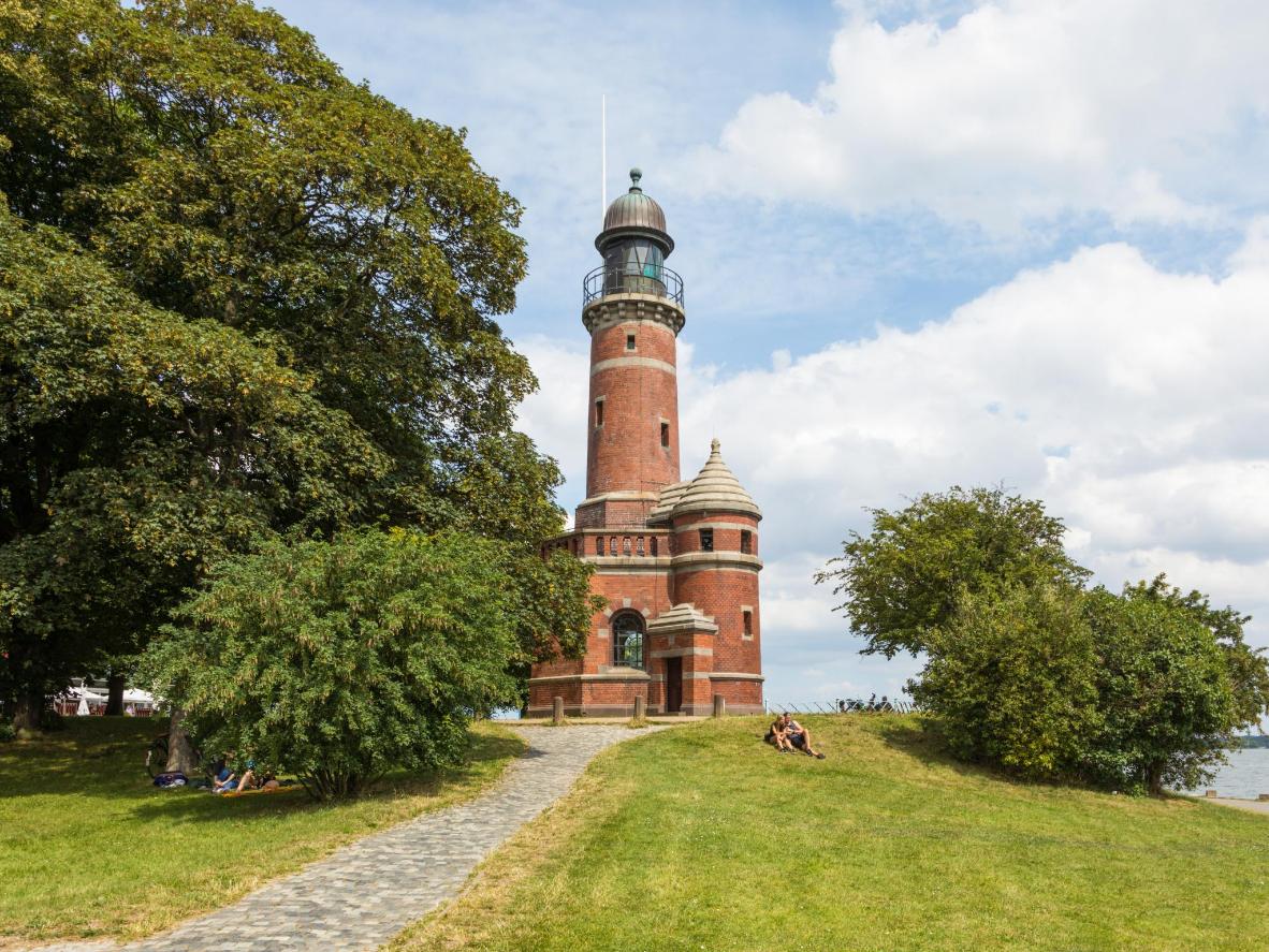 Der Leuchtturm Holtenau am Nord-Ostsee-Kanal