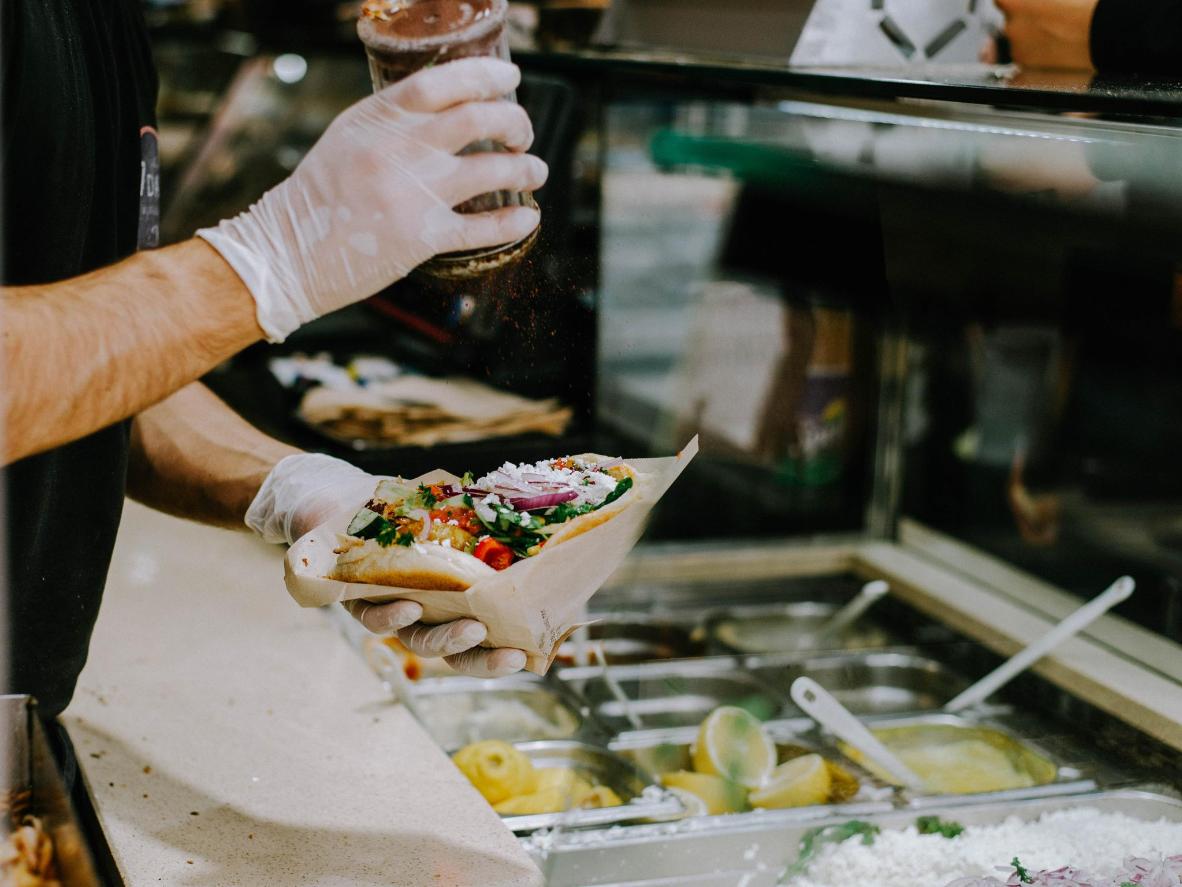 Order overflowing pittas or local favourites at El Aviva