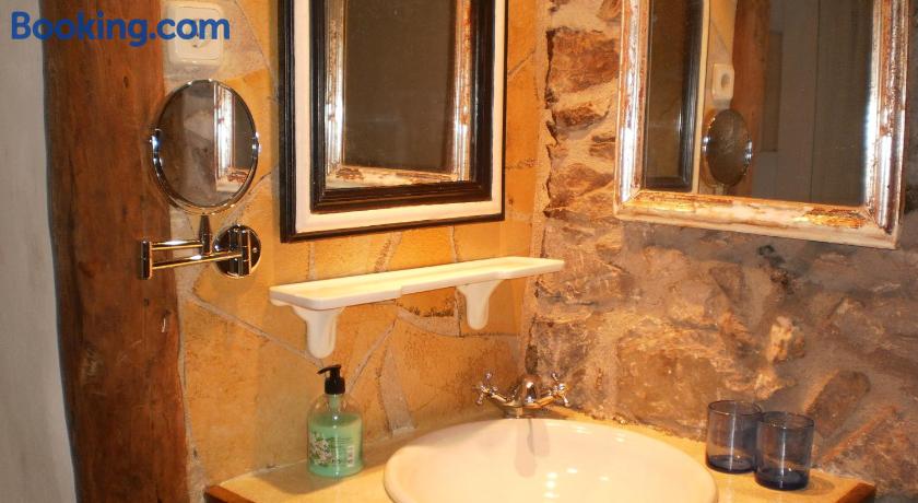 Casa Rural Larraenea